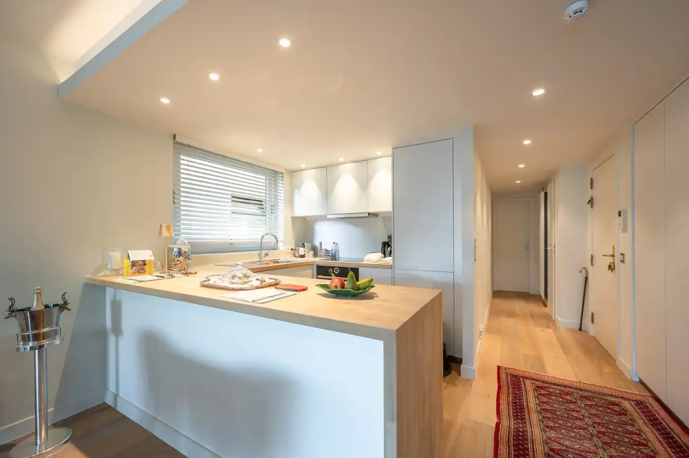 Instapklaar hoekappartement met zonnige oriëntatie op een centrale ligging in Knokke - groot zonneterras aanwezig foto 5