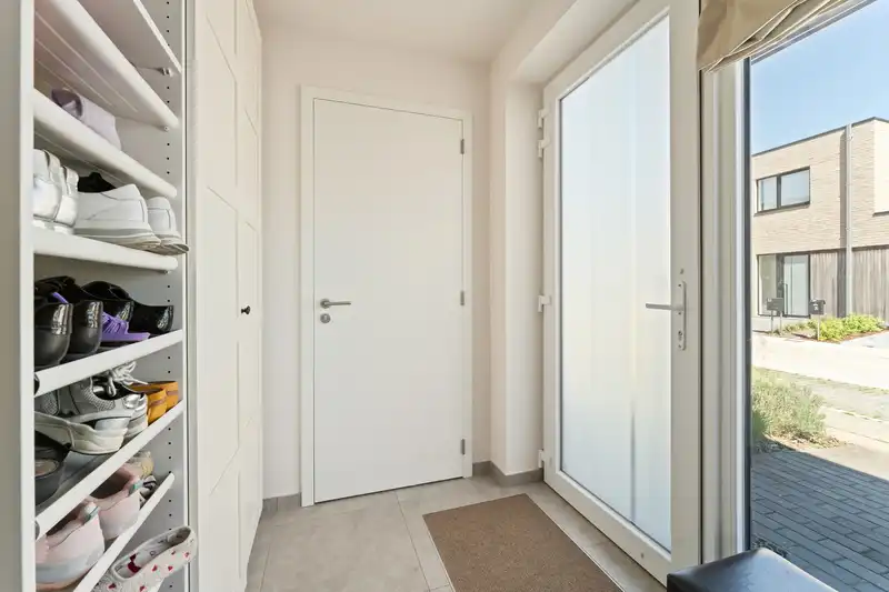 Roeselare - Energiezuinige woning met 5 slaapkamers foto 8