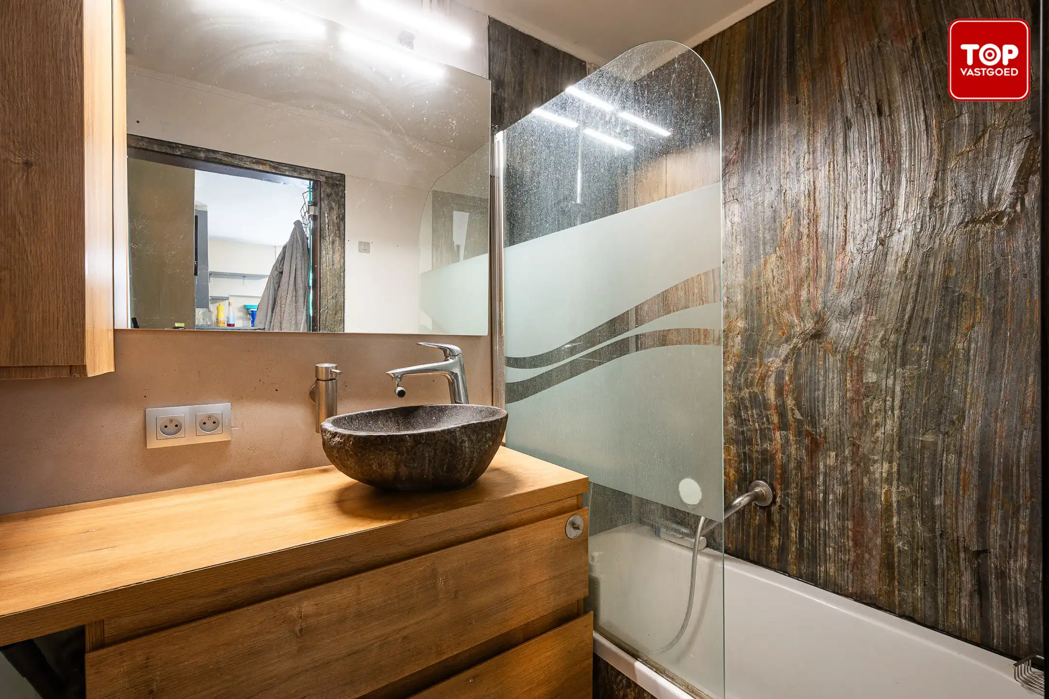 Opbrengsteigendom op toplocatie nabij Gent Sint Pieters foto 29