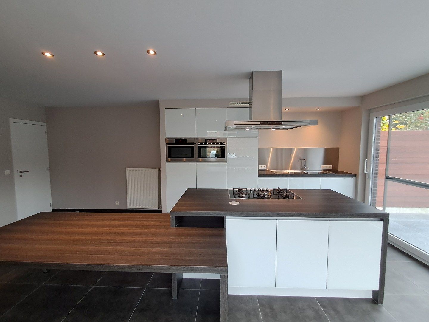 Ruime mooie woning te Maldegem! foto 4