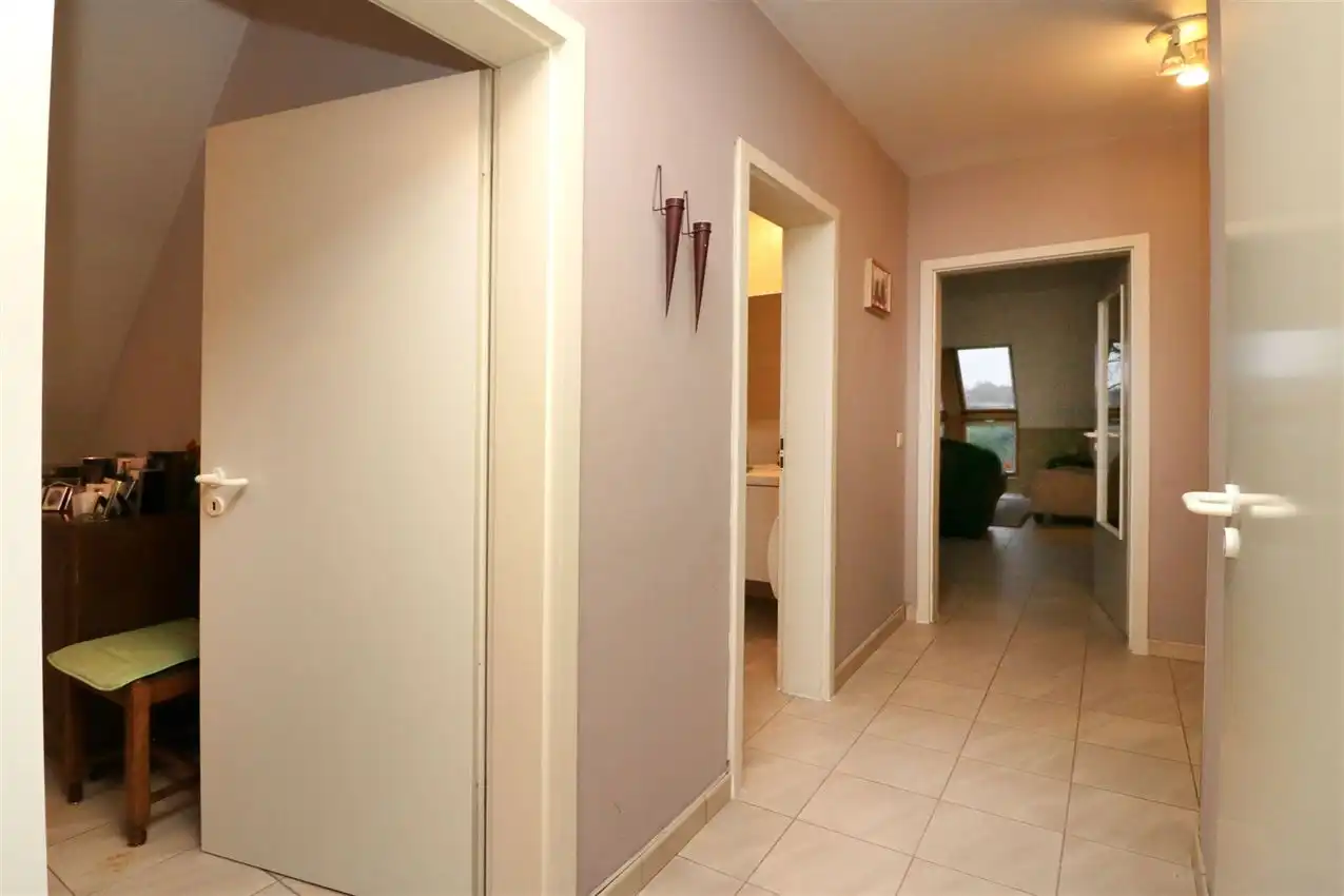 Appartement, 2 slpk, autostaanplaats in carport foto 34