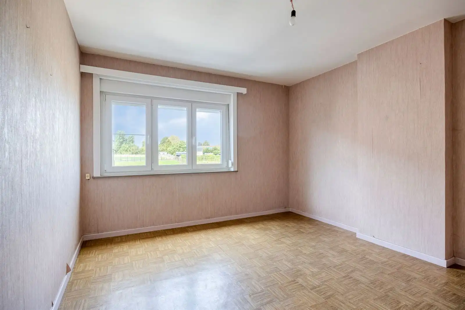 Woning met ruime loods te koop op 18 are 78ca foto 16