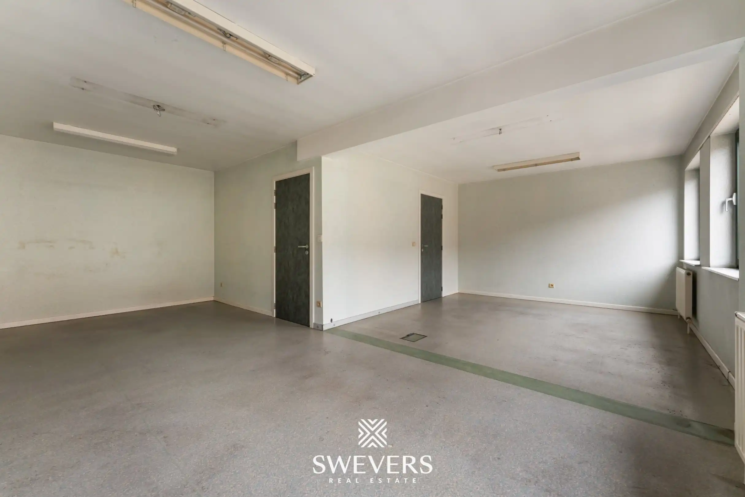 Commerciële opportuniteit met veel visibiliteit en ruimte in het centrum van Beringen foto 29