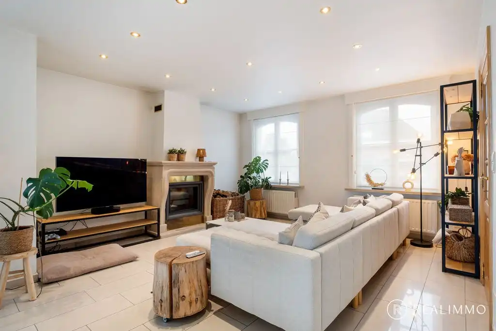 Ruime villa op 911m² in een rustige, groene omgeving te Sint-Eloois-Vijve foto 6