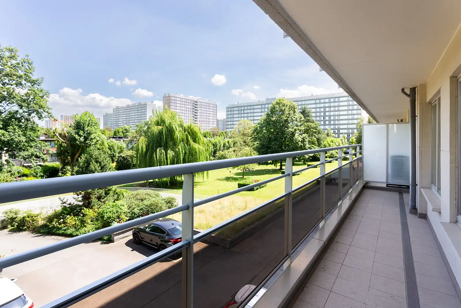 Ruim appartement met 4 slaapkamers, 2 badkamers en terras foto 15