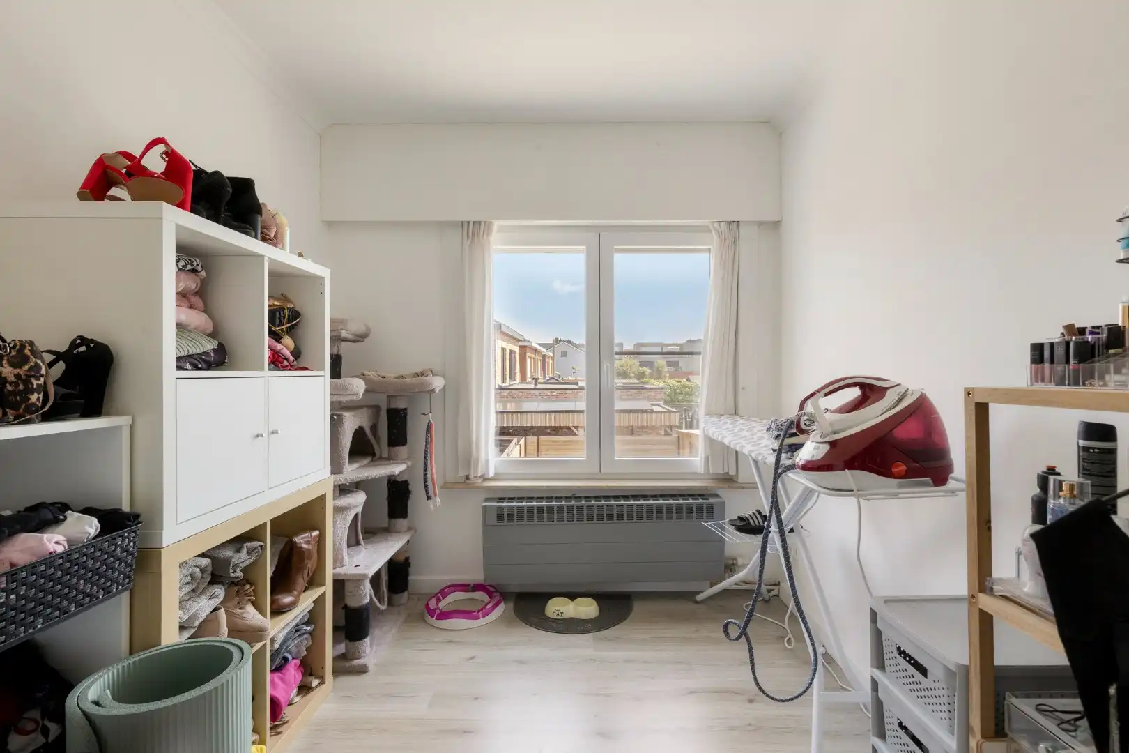 Instapklare, gerenoveerde gezinswoning met 3 slaapkamers op topligging in Meulebeke foto 10
