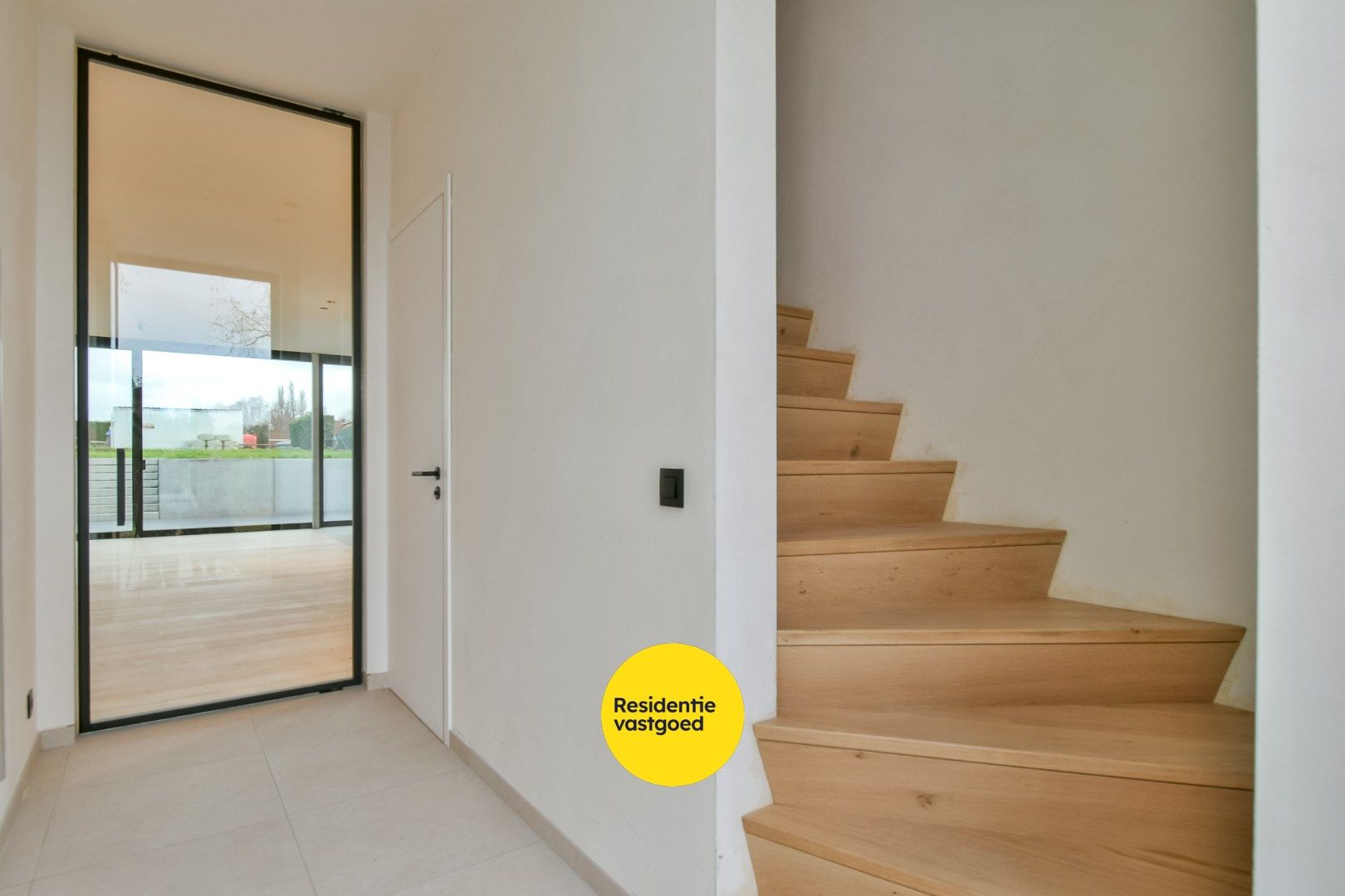 Ruime en kwalitatieve nieuwbouwwoning! foto 3