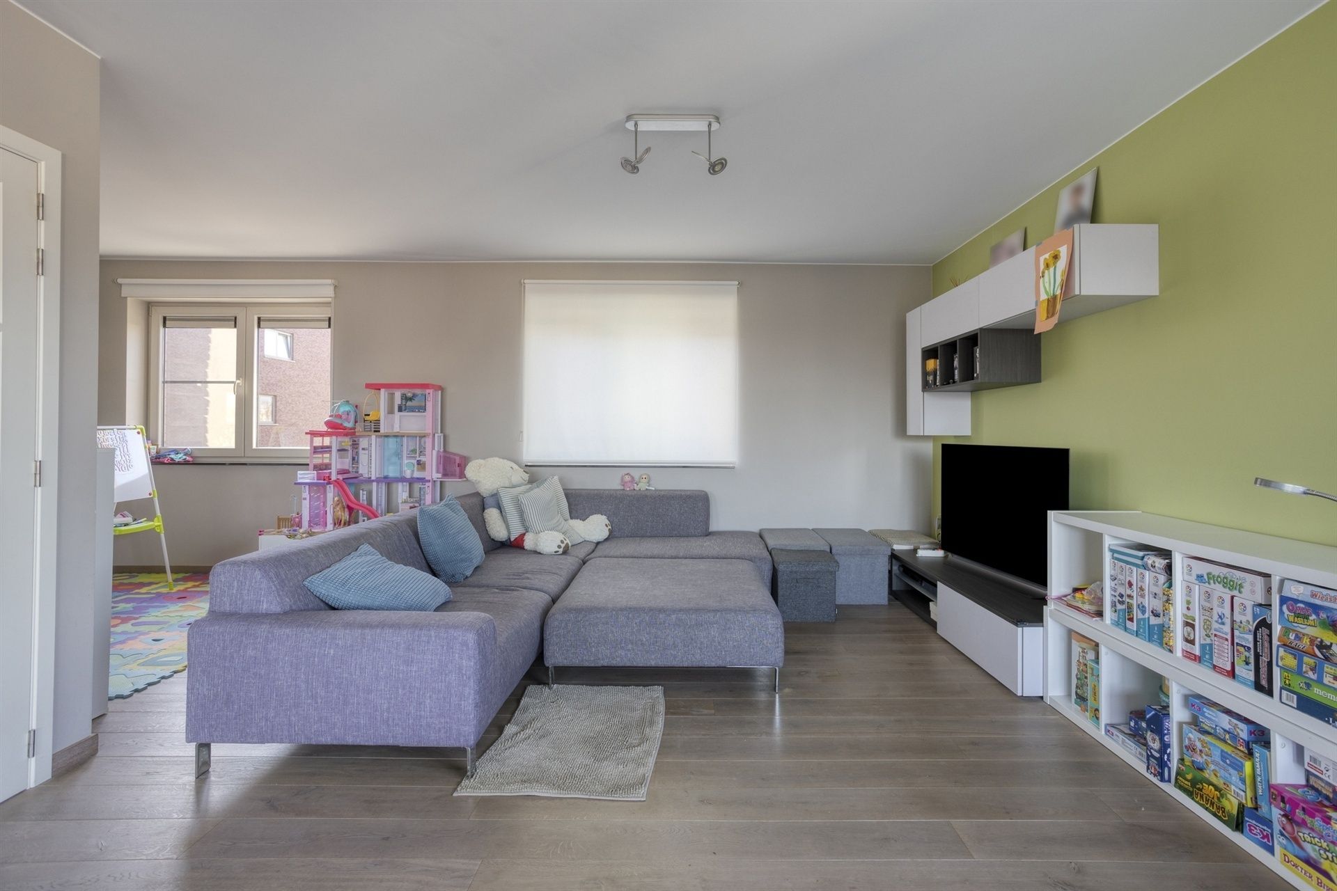 Grote instapklare woning nabij centrum Asse foto 4