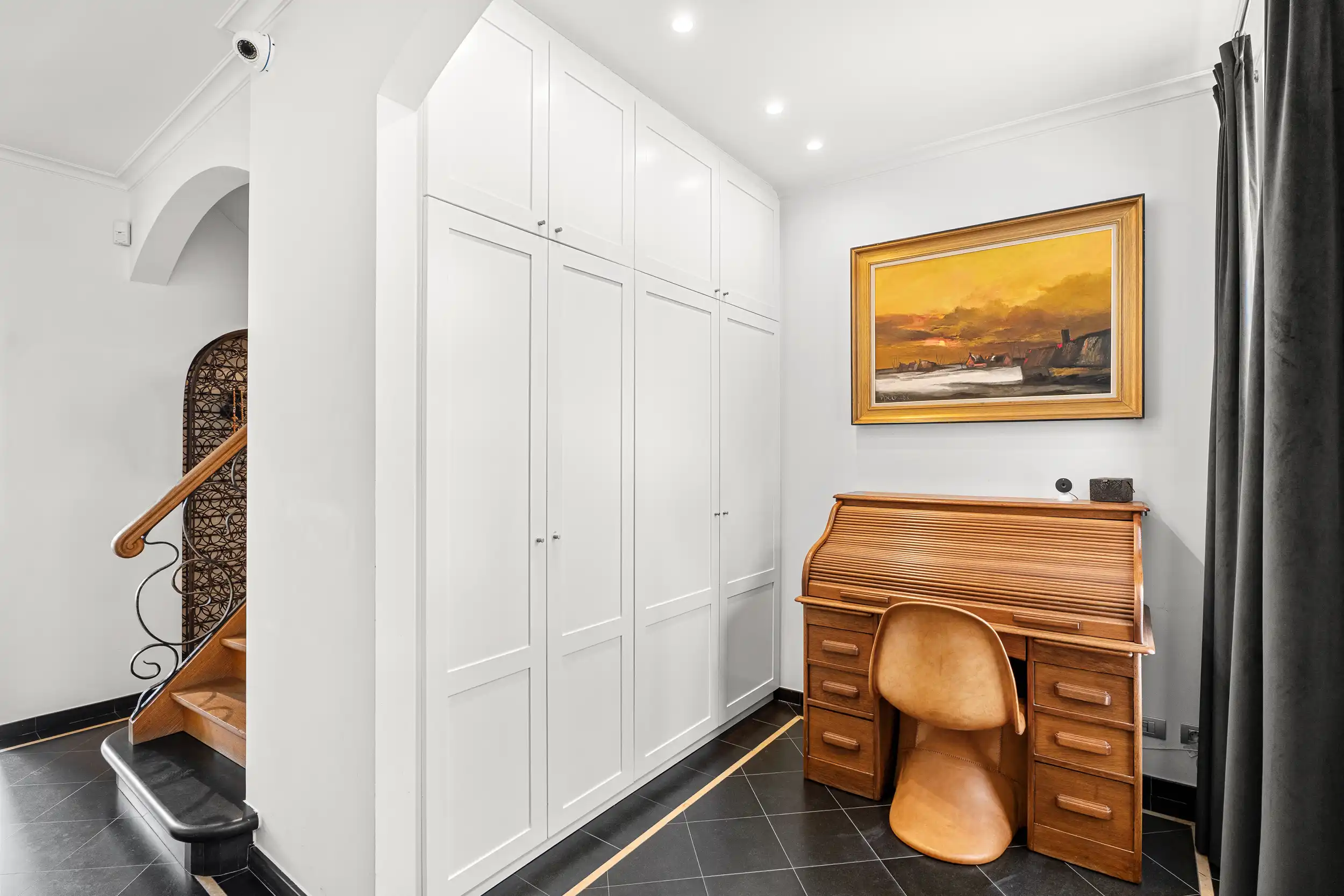 Karaktervolle burgerwoning met ruime tuin, nabij Zimmerplein foto 3