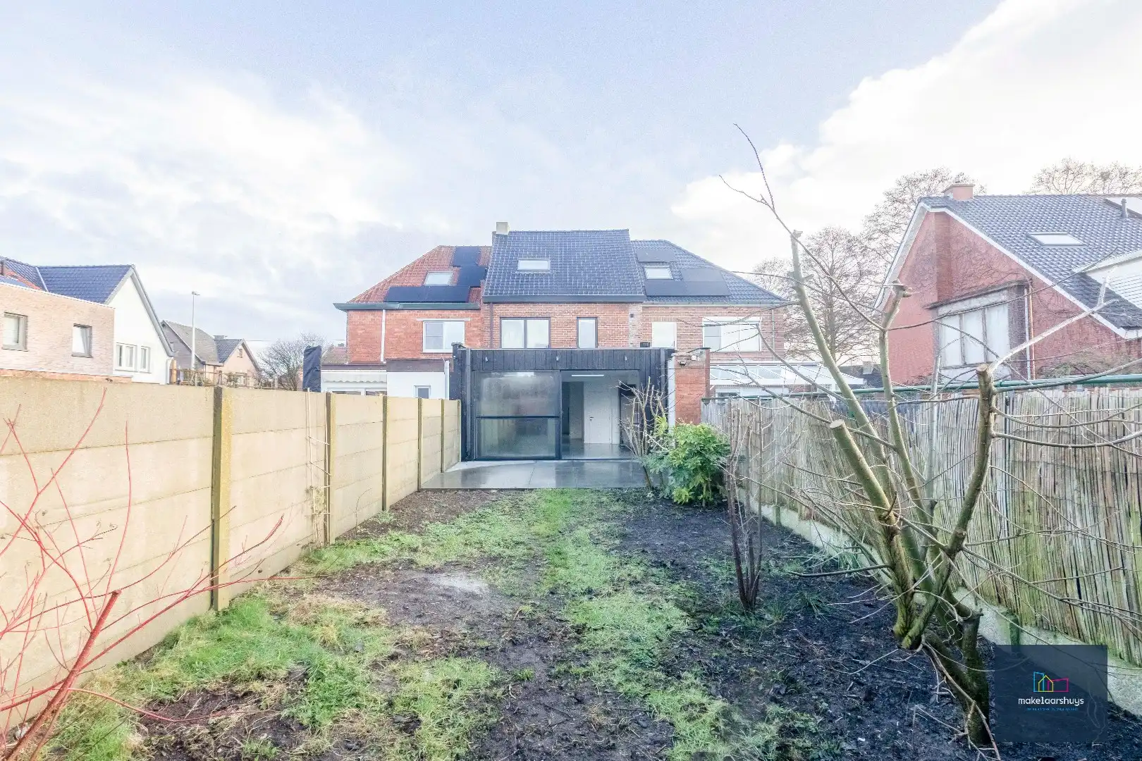 Instapklare eigendom met tuin te Mariakerke foto 21