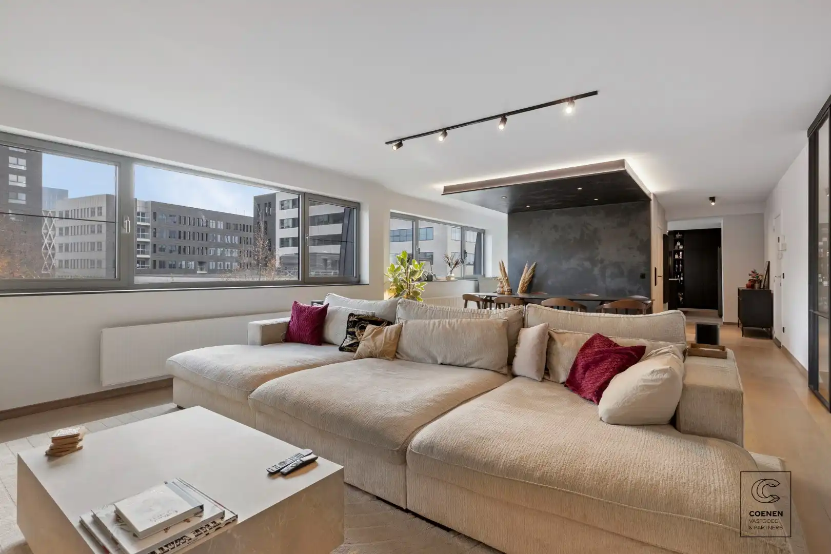 Hoogwaardig gerenoveerd duplex appartement van 174 m² op TOPlocatie op 't Eilandje! foto 3