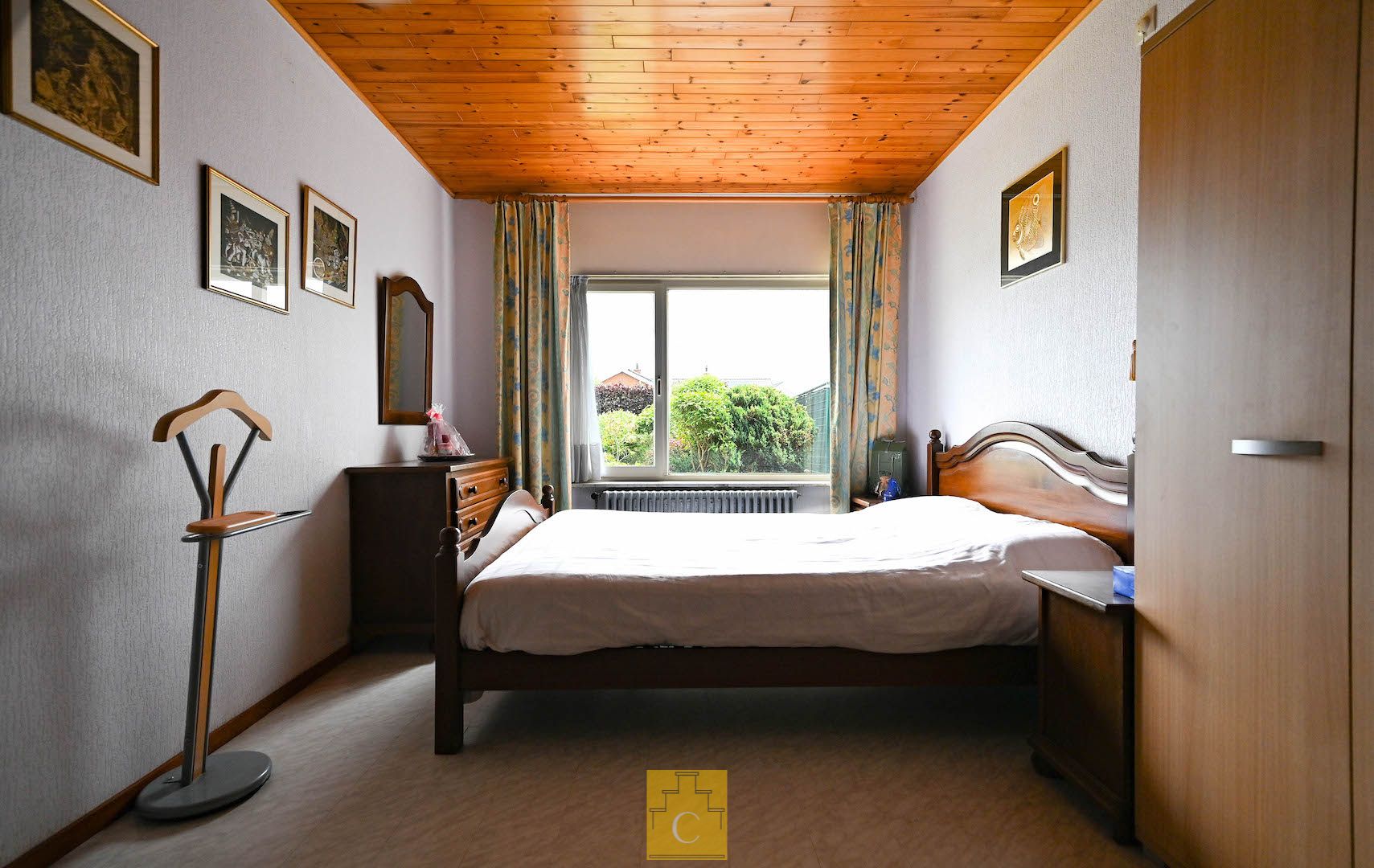 charmante driegevelbungalow met tuin en garage in hartje Loppem foto 15