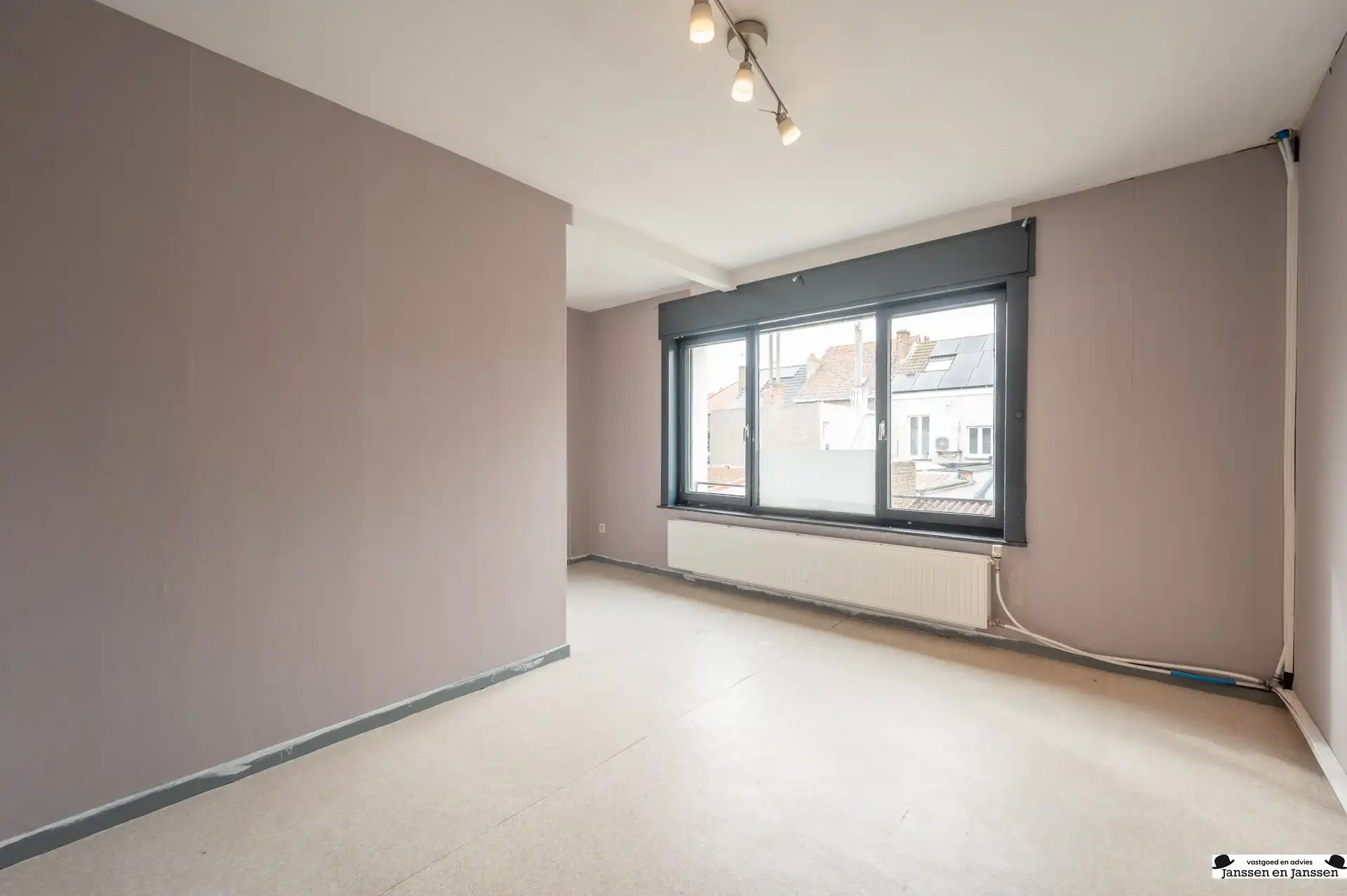 Woning met 4 ruime slaapkamers en tuin op topligging  foto 15