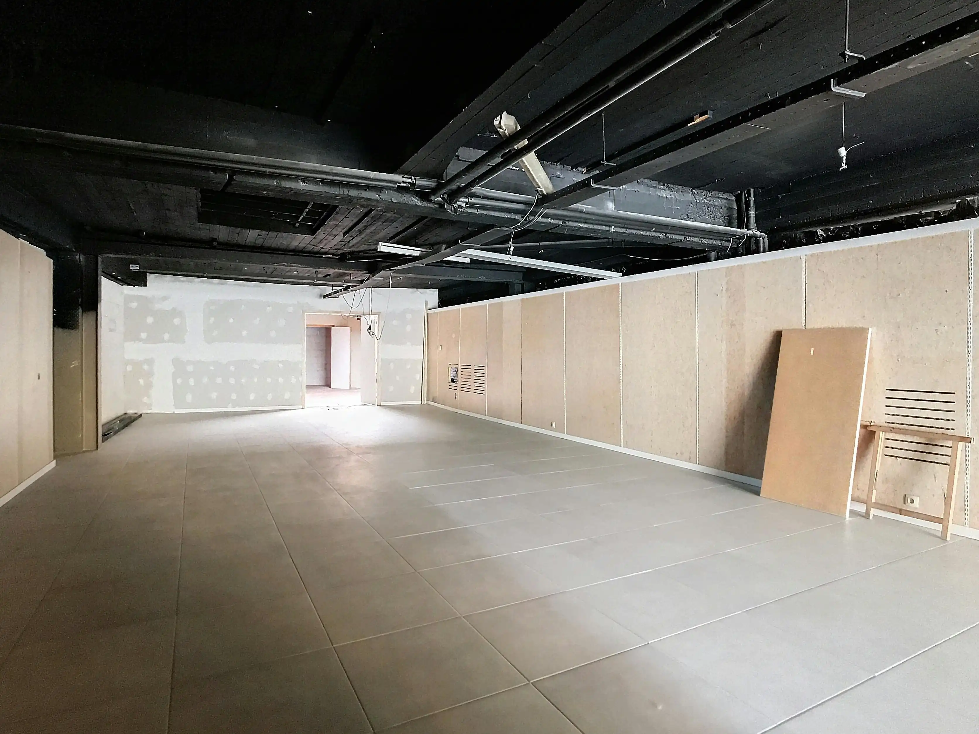 Ruim duplexappartement met handelsruimte centrum Zwijndrecht foto 26