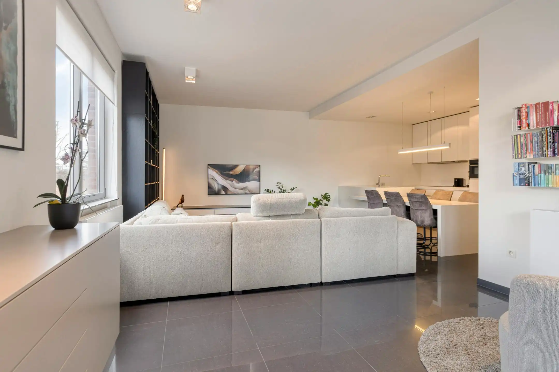 Instapklaar en energiezuinig appartement nabij hartje Hasselt foto 7