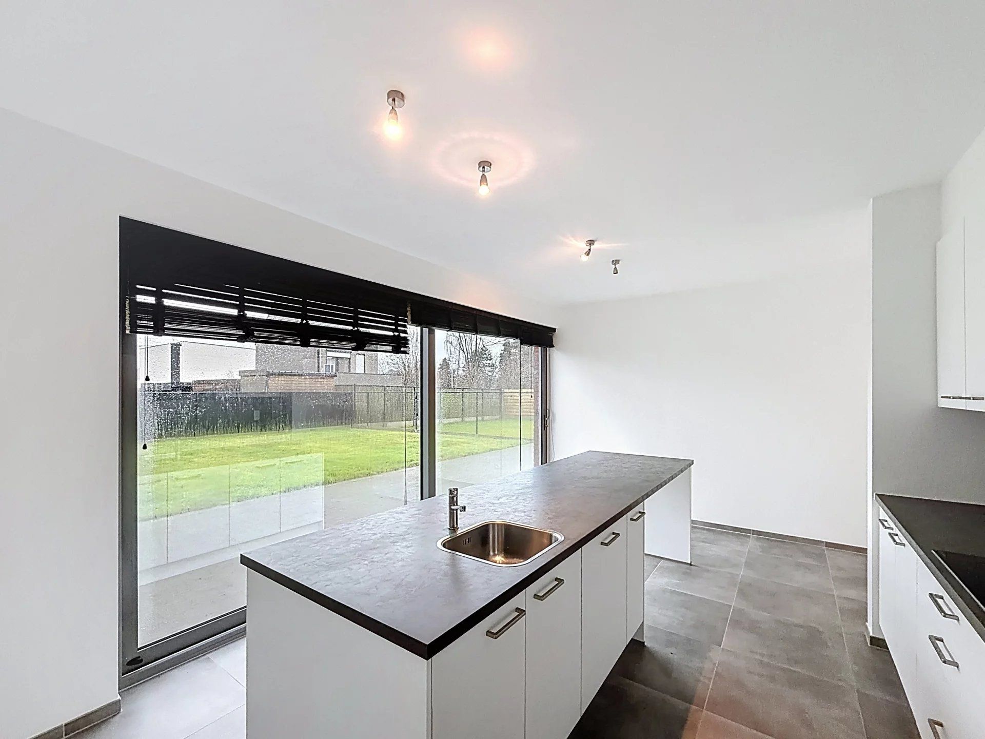 Energiezuinige woning met 3 slaapkamers en tuin. foto 8