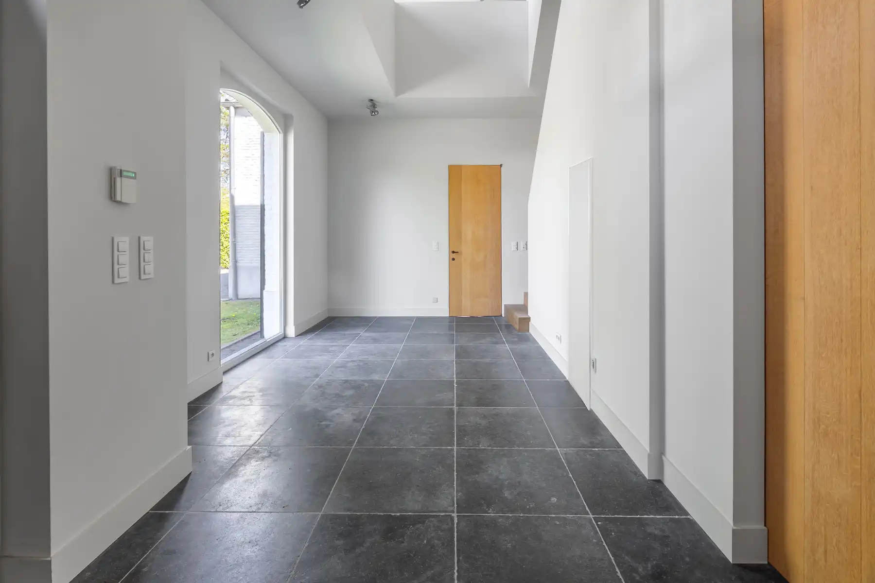 Magnifieke villa op 2.415 m² in residentiële wijk foto 20