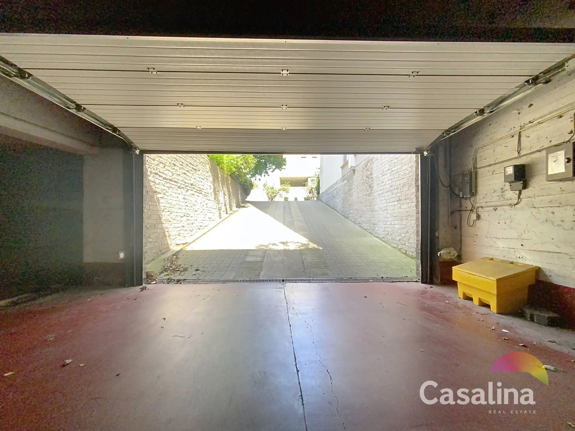 Box garage nr 5 in the kelder foto 5