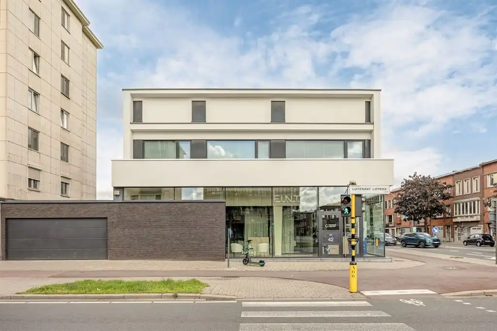 Ruim duplexappartement met terras foto 21