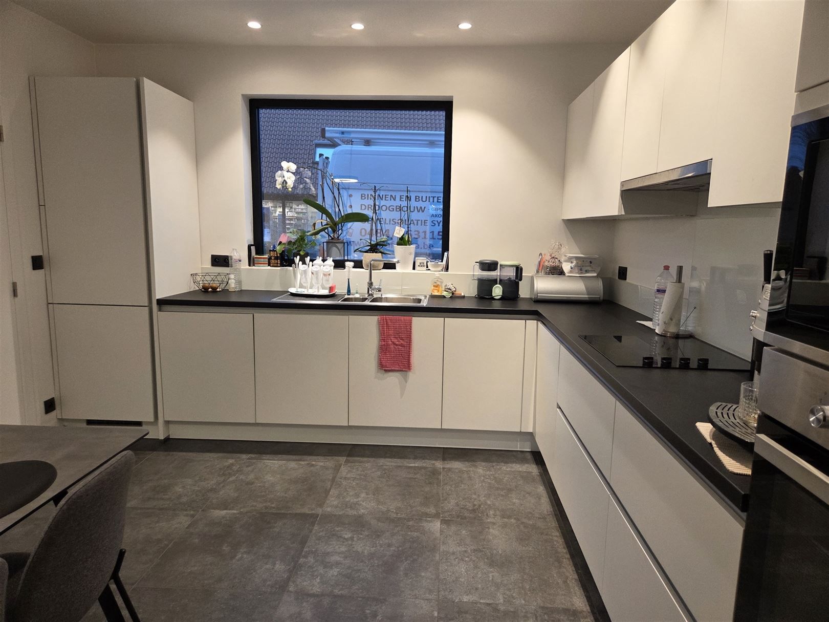 Instapklare woning te huur in Nederename foto 3