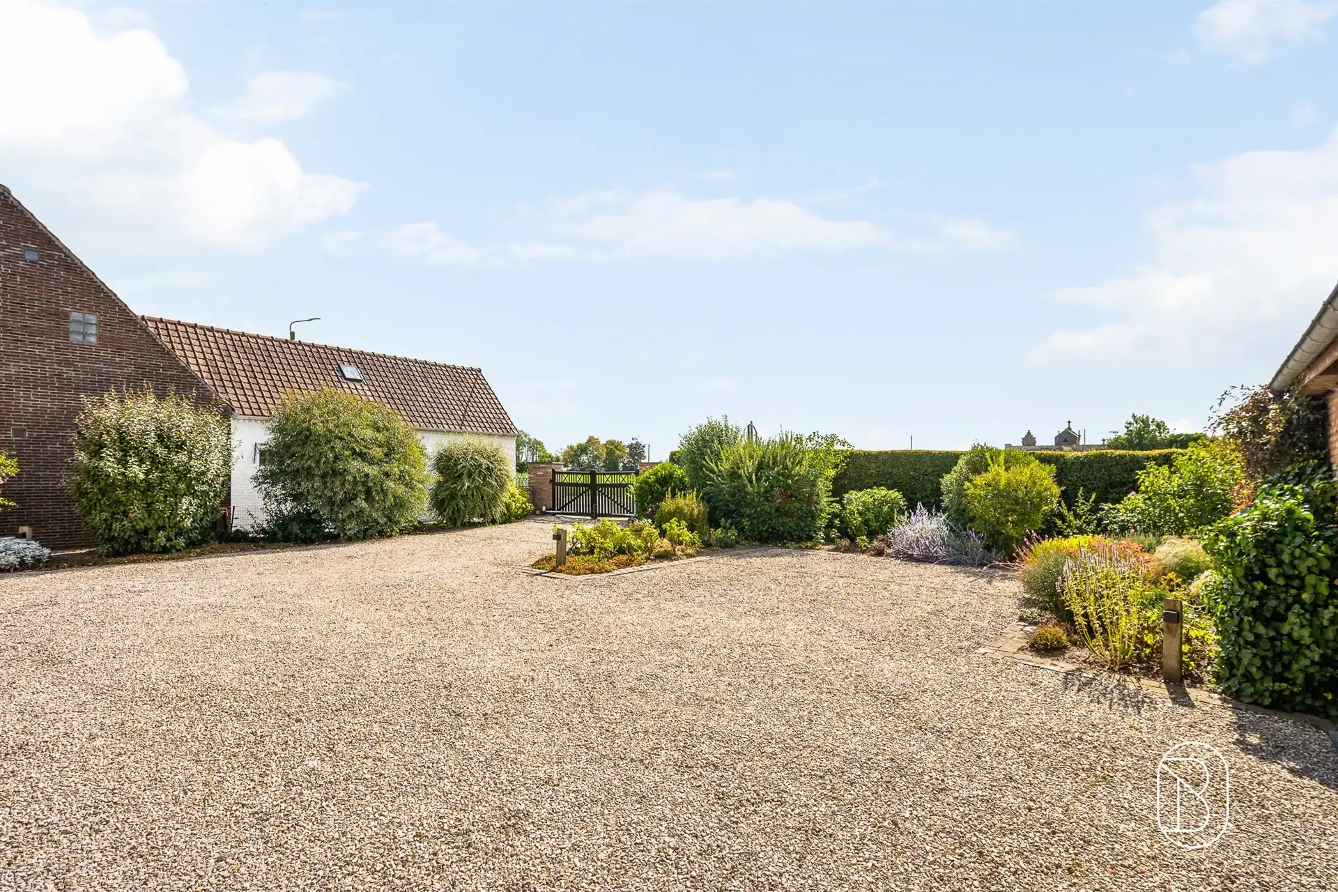 Prachtige klassewoning met paardenaccomodatie foto 6