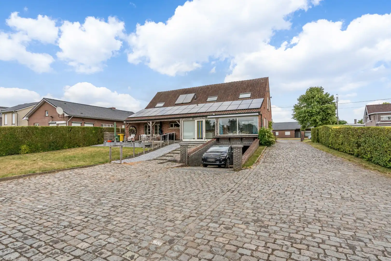 Zeer ruime en energiezuinige woning met 7 slpk te Westerlo foto 5
