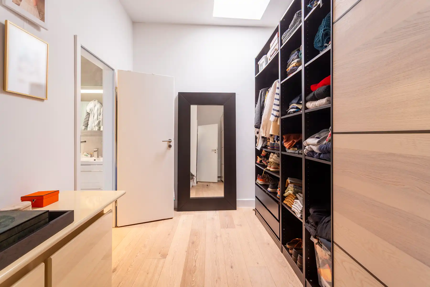 2 slpk appartement met balkon op het bruisende Zuid foto 8