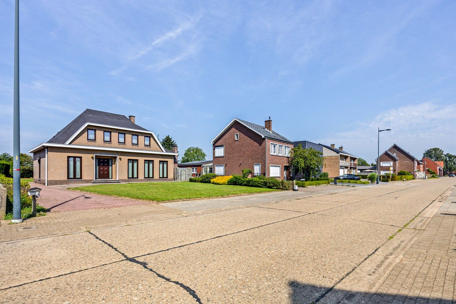 Vrijstaande woning op een ruim perceel in Uikhoven/Maasmechelen foto 42