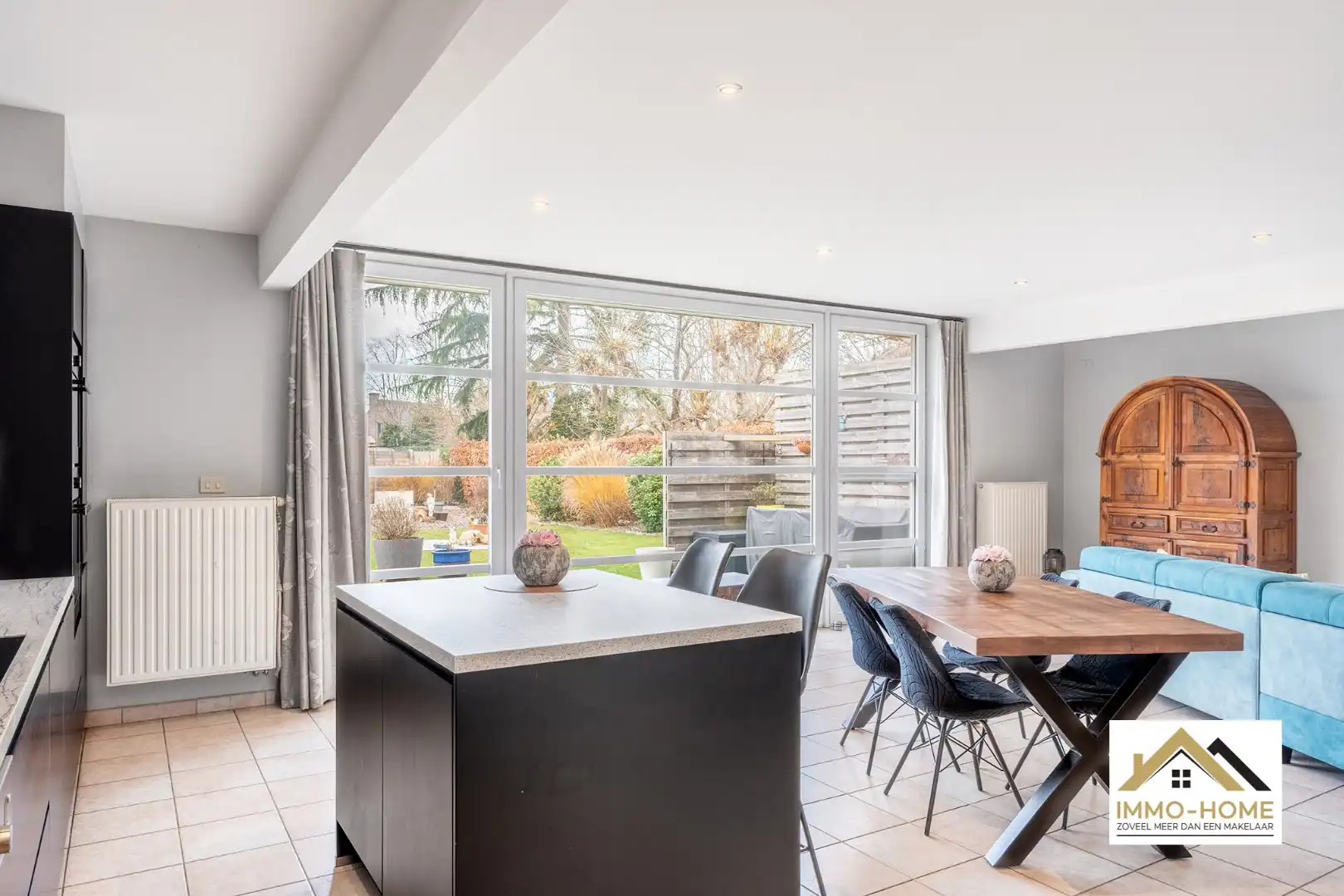 Instapklare woning met bureau/ winkelruimte  foto 4