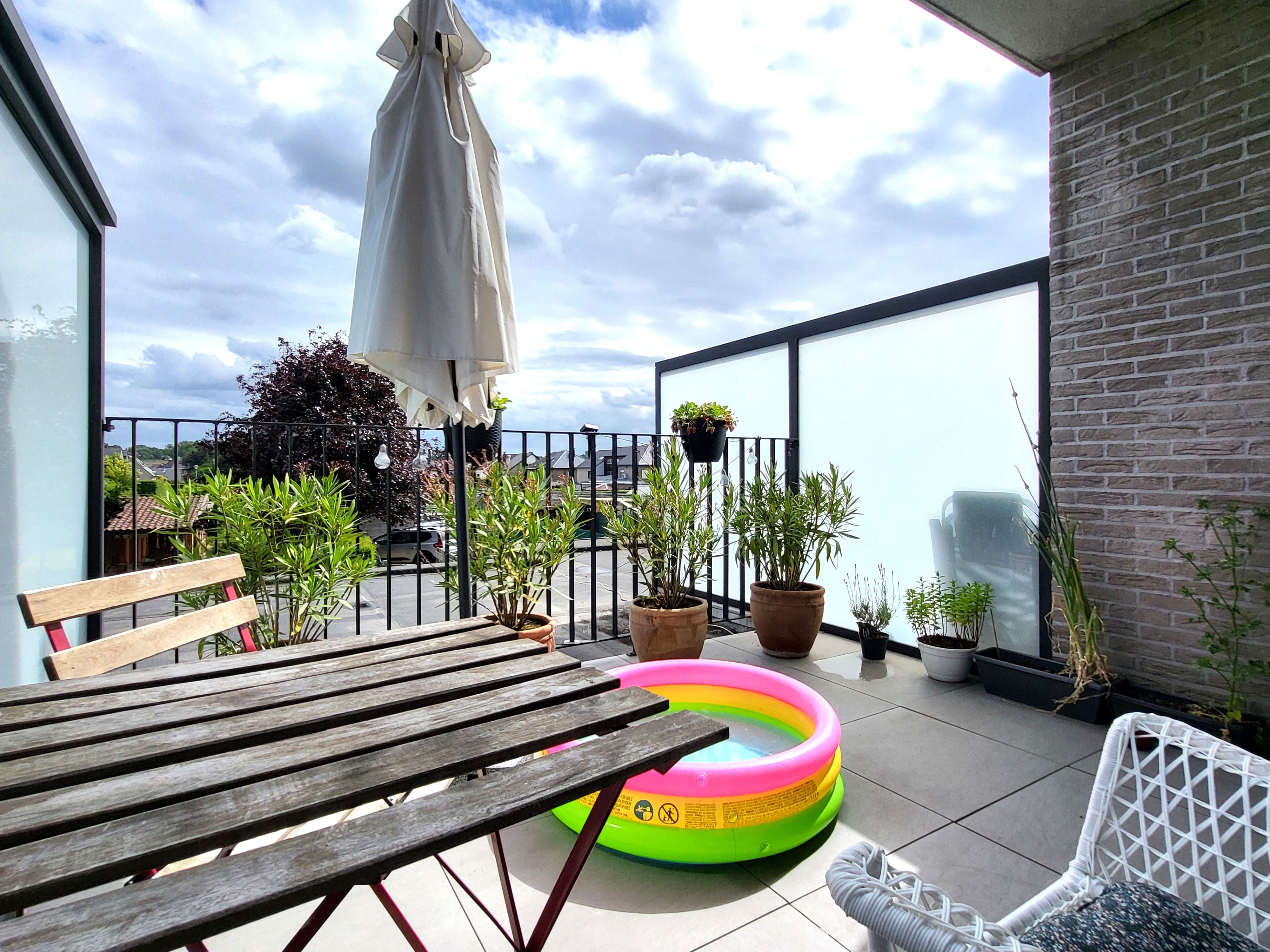 Prachtig appartement 81m² van 2017 met ruim terras en autostaanplaats, veel lichtinval!  foto 11