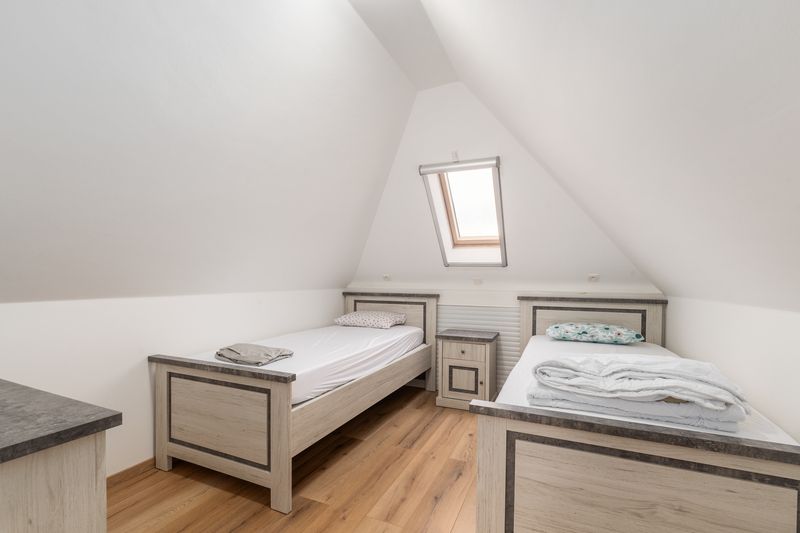 Ruime, instapklare villa nabij centrum Beitem – op slechts 10 min van Roeselare voorzien van  5 à 6 slpks. foto 18