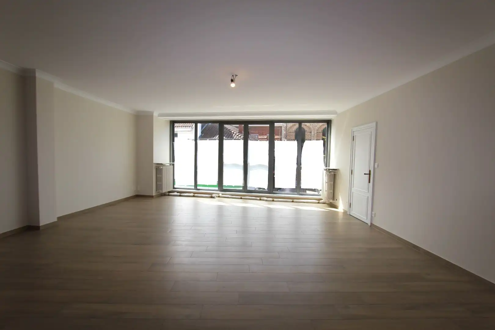 RIANT APPARTEMENT MET GROOT TERRAS EN 3 SLAAPKAMERS foto 6