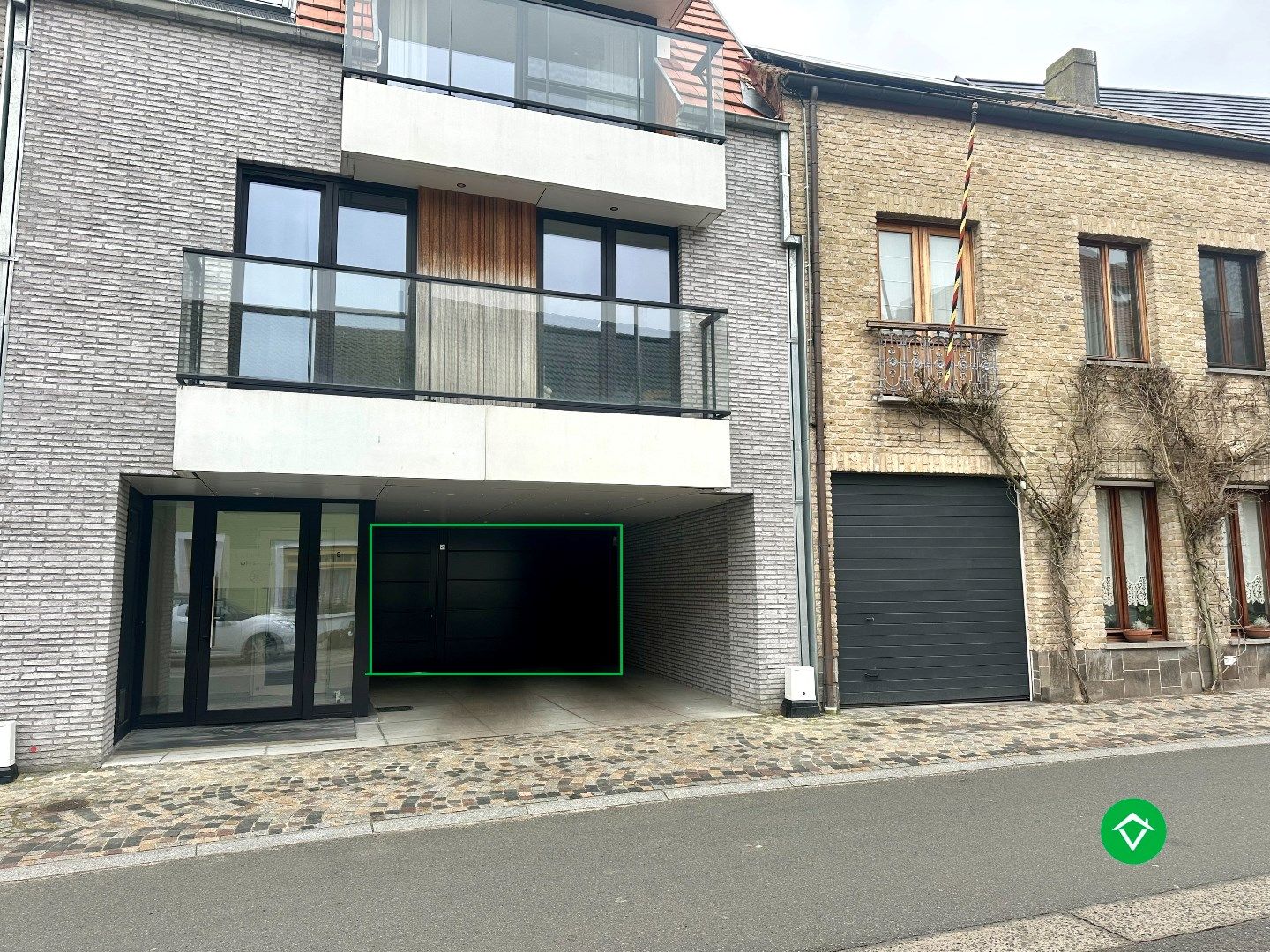 Overdekte autostandplaats te koop in Leffinge – Residentie Offshore foto 9