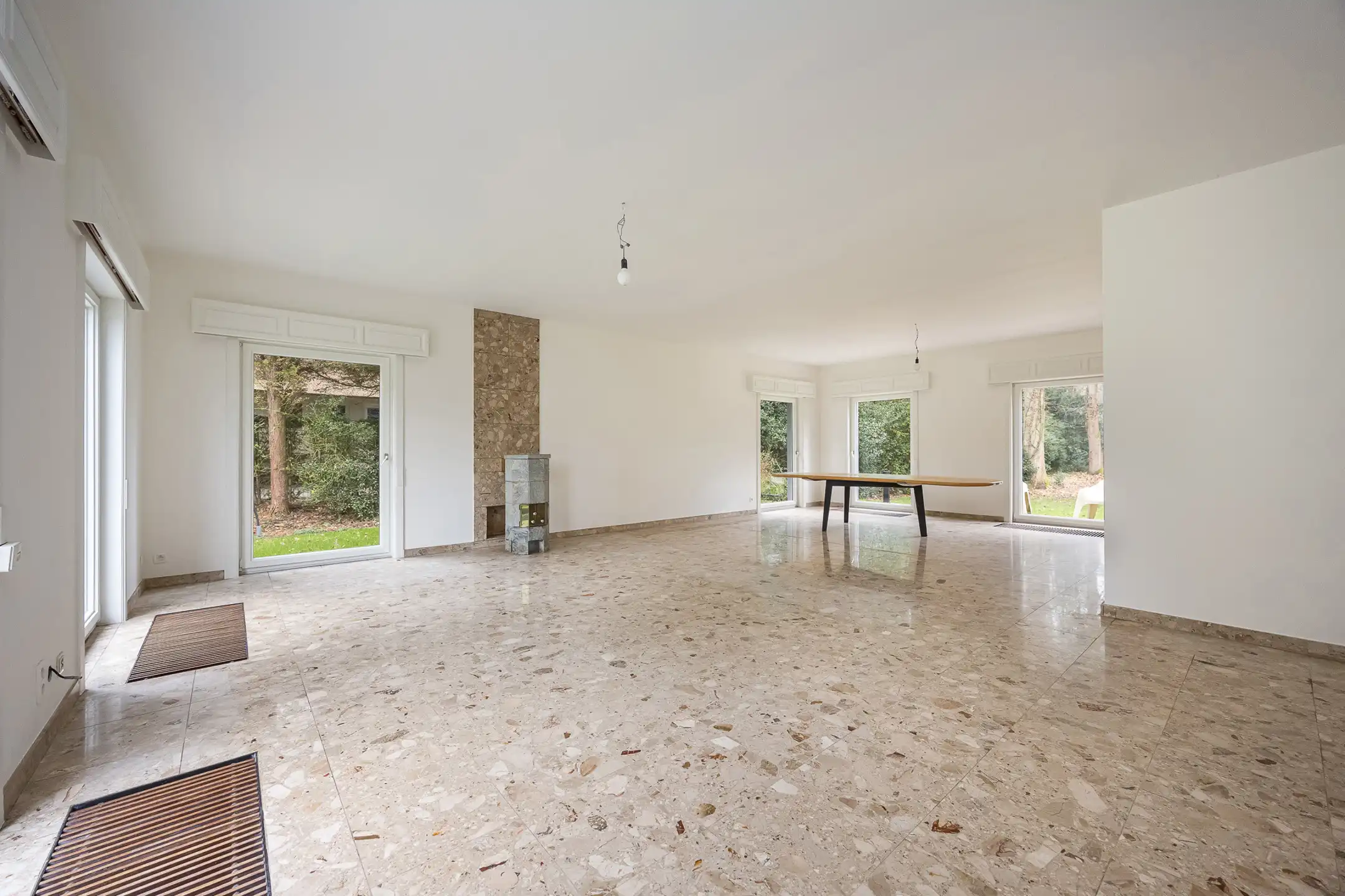 Laagbouwvilla op een prachtig perceel van ca . 3058 m² foto 3