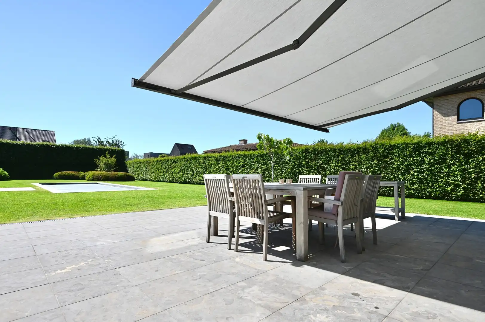 Prachtige villa met zwembad en poolhouse op toplocatie in Breendonk. foto 18