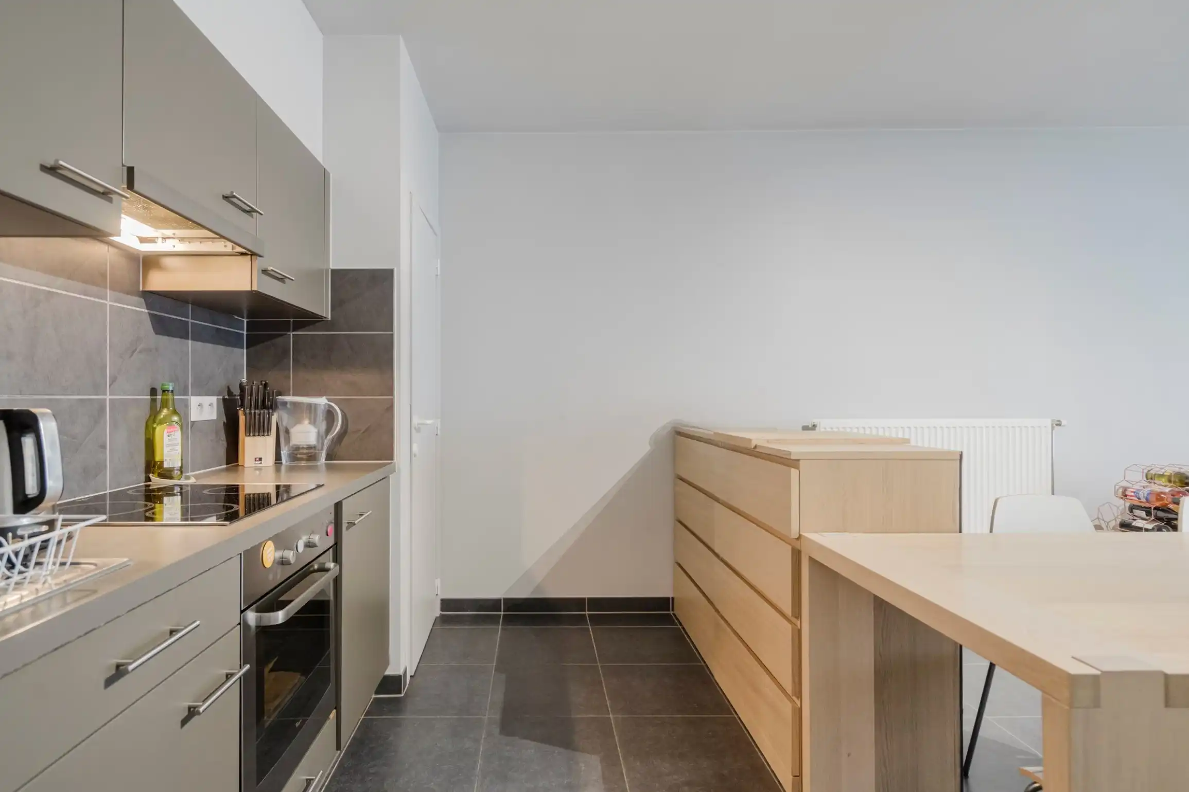 Gezellig 2 slaapkamer appartement in hartje Kortrijk foto 5