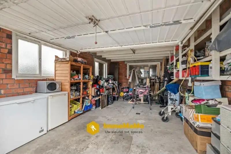 HUIS TE KOOP MET GROTE TUIN IN CENTRUM SINT-KRUIS-WINKEL foto 24