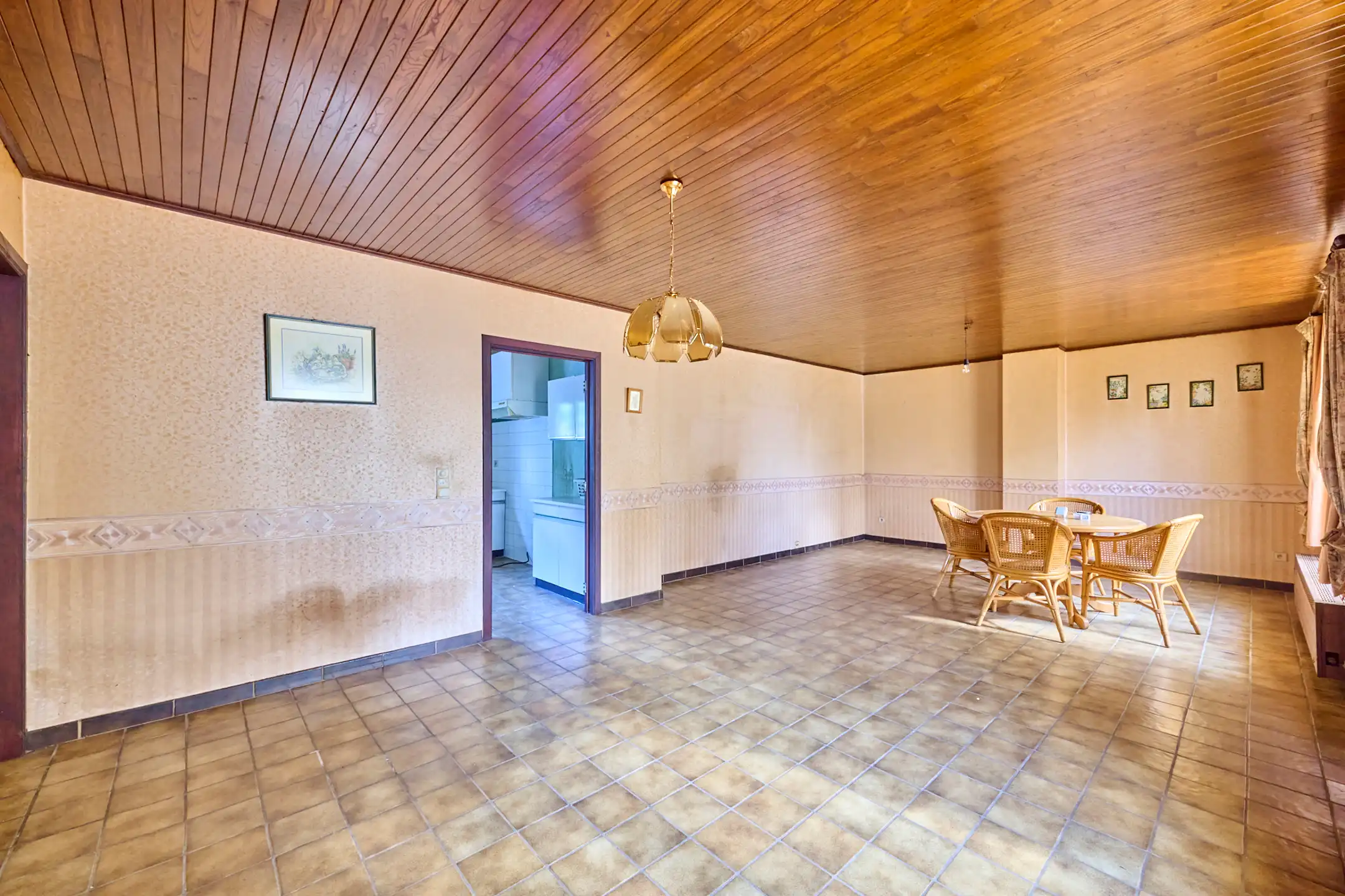 TE RENOVEREN WONING MET VEEL MOGELIJKHEDEN OP 3HA 54A38 CA foto 16