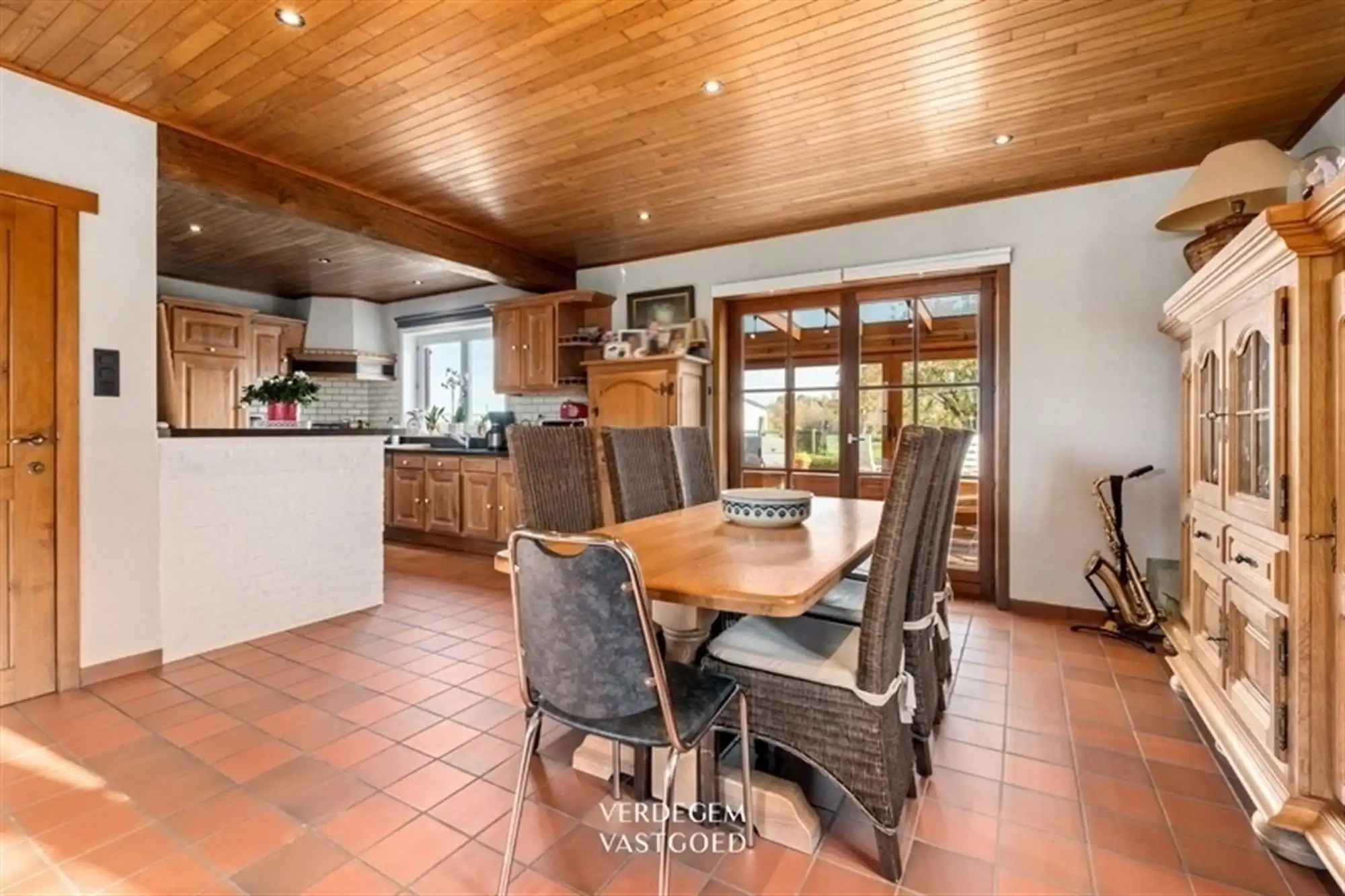 landelijke villa op een perceel van 3.036 m² foto 9