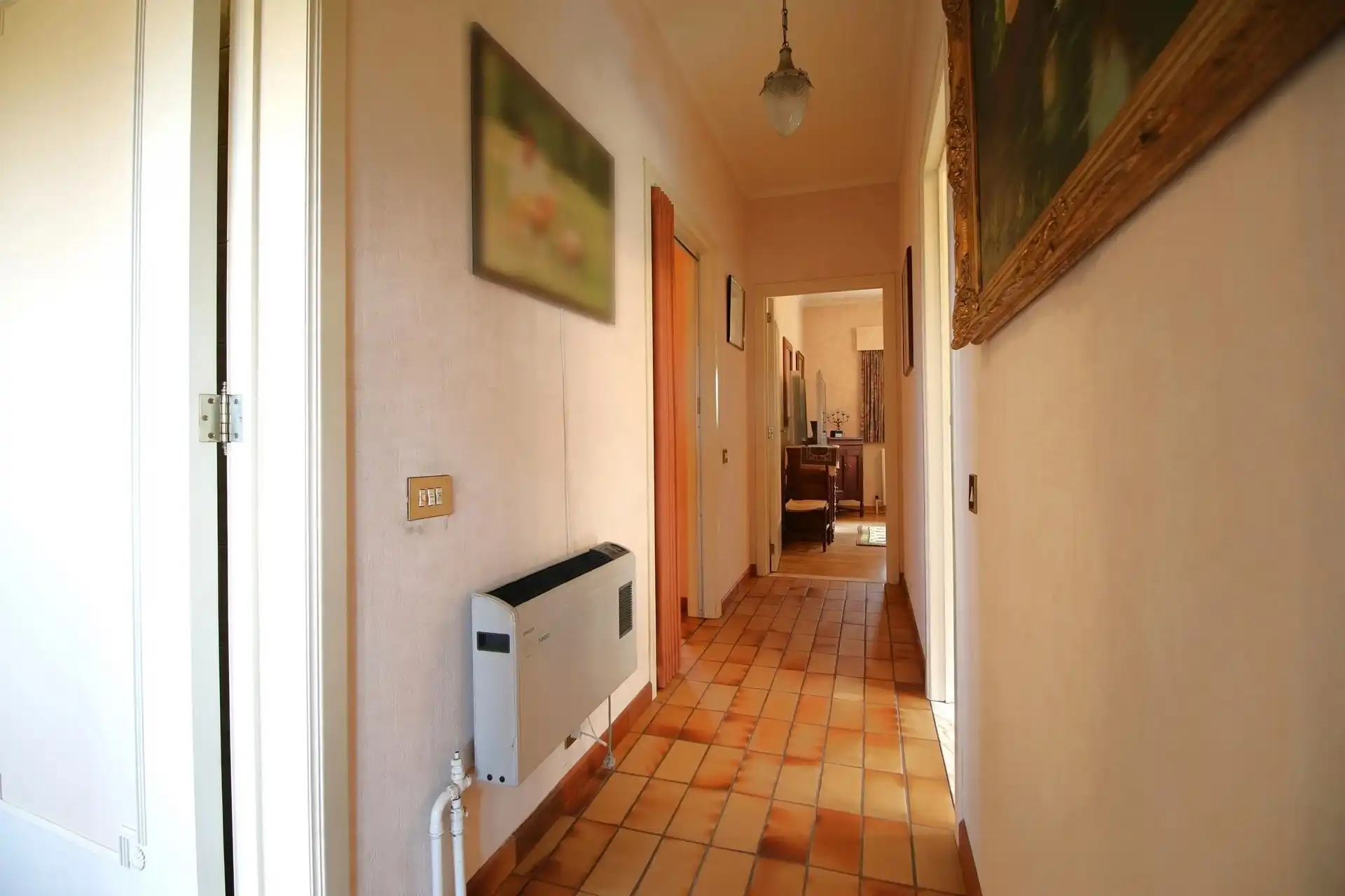 Ruime bungalow in het groen foto 17