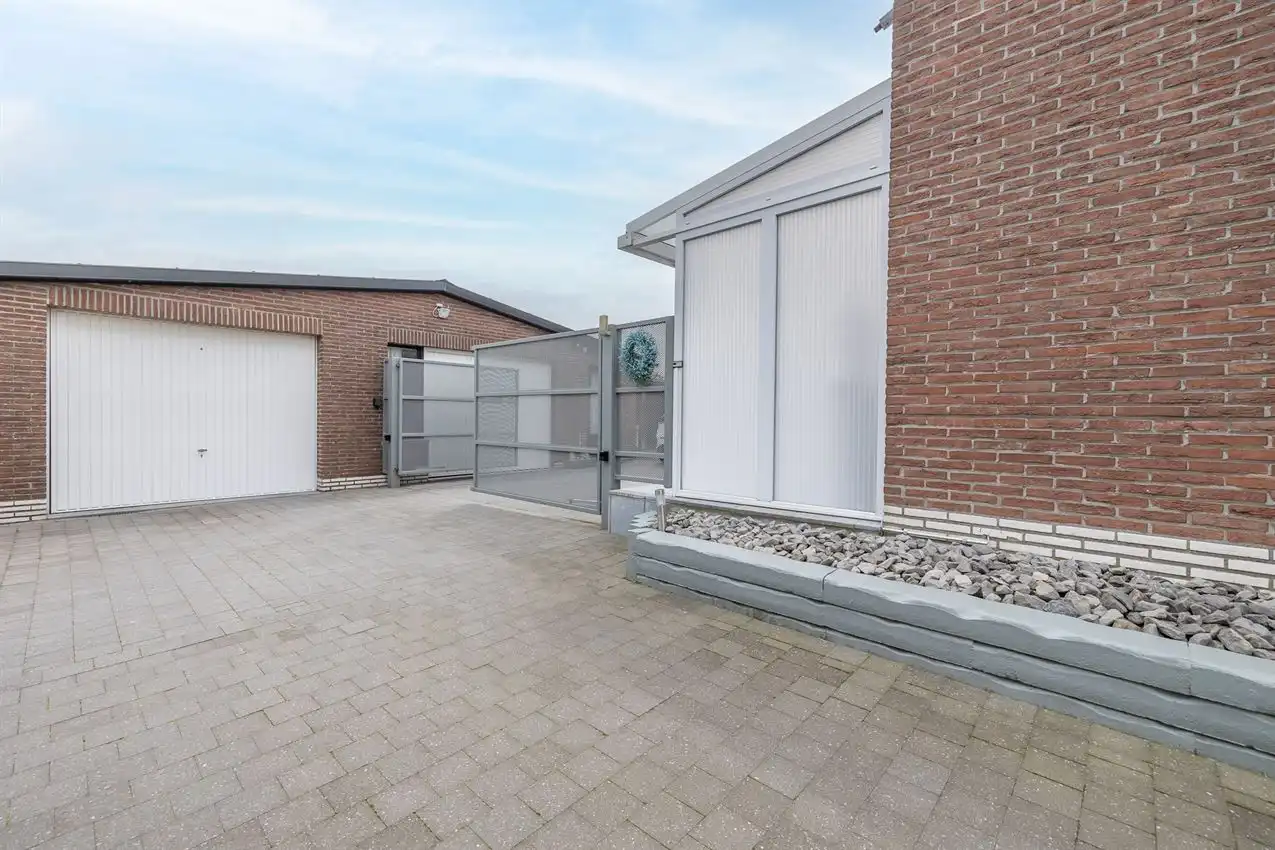 Charmante woning met grote tuin in het landelijke hart van Testelt foto 36