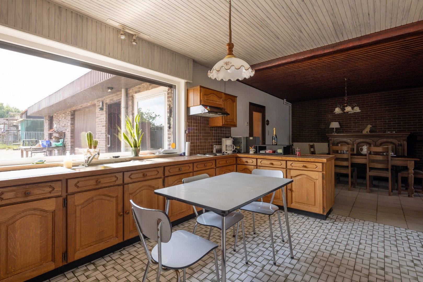 Deze te renoveren woning, op een mooi perceel van 8a30 wordt verkocht! foto 19