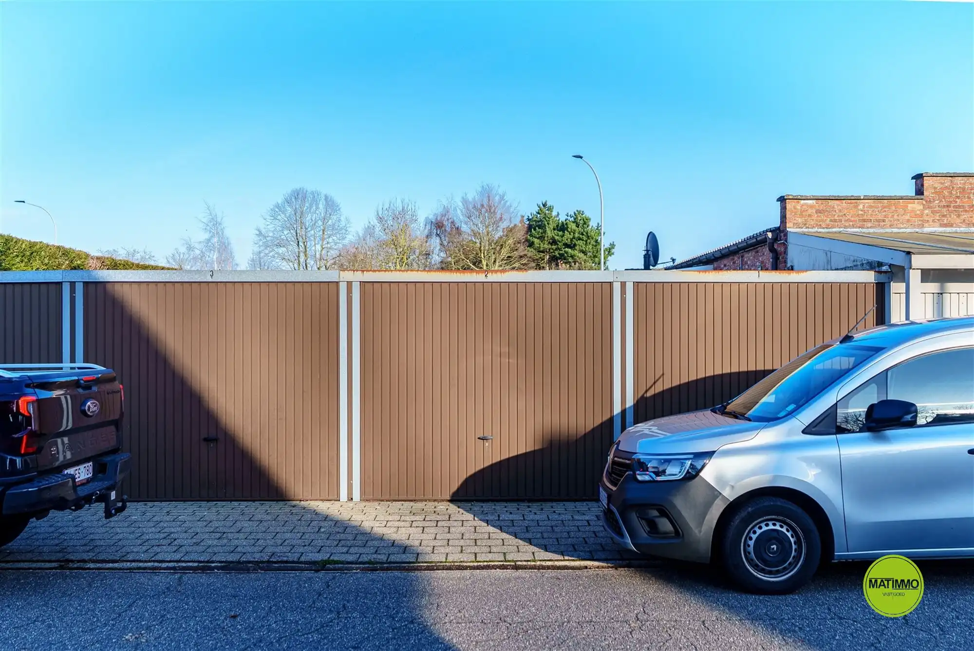 Volledig gerenoveerd 1-slaapkamerappartement met garage foto 10