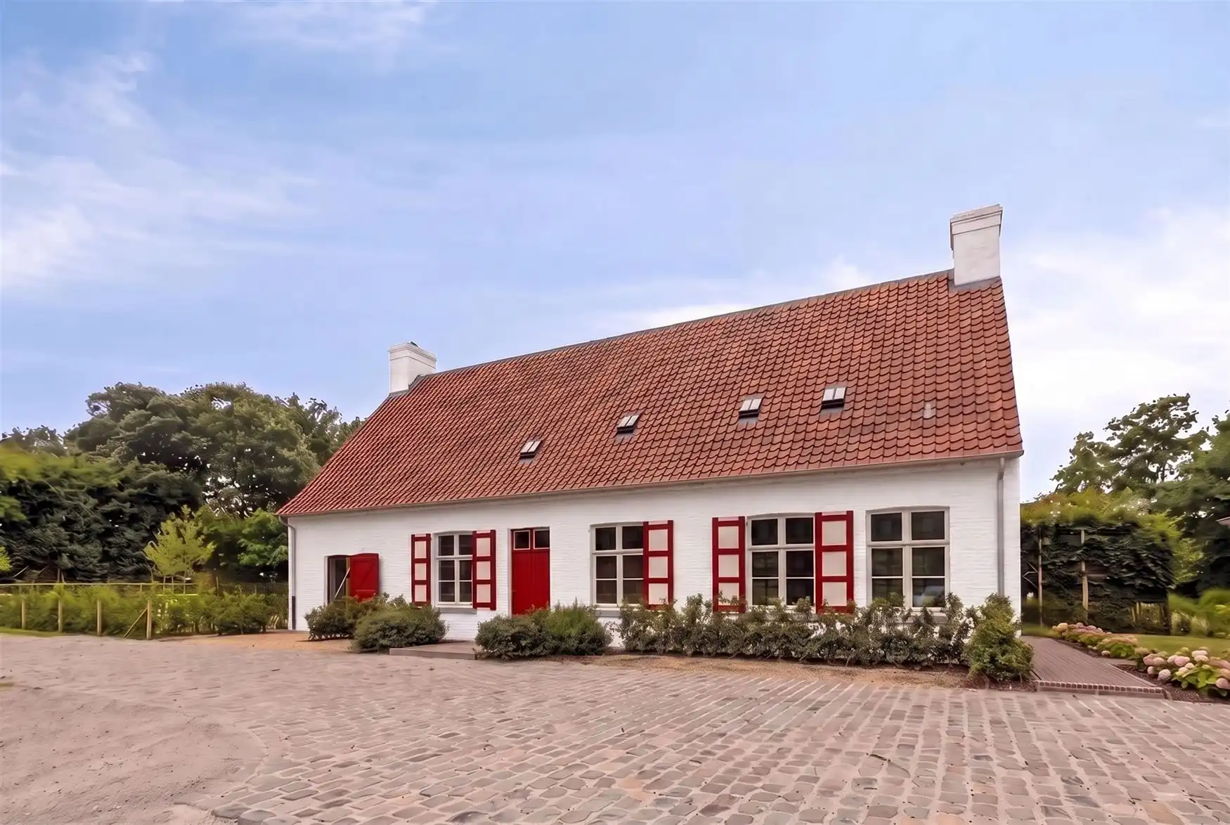 Exclusieve nieuwbouwwoning foto 2