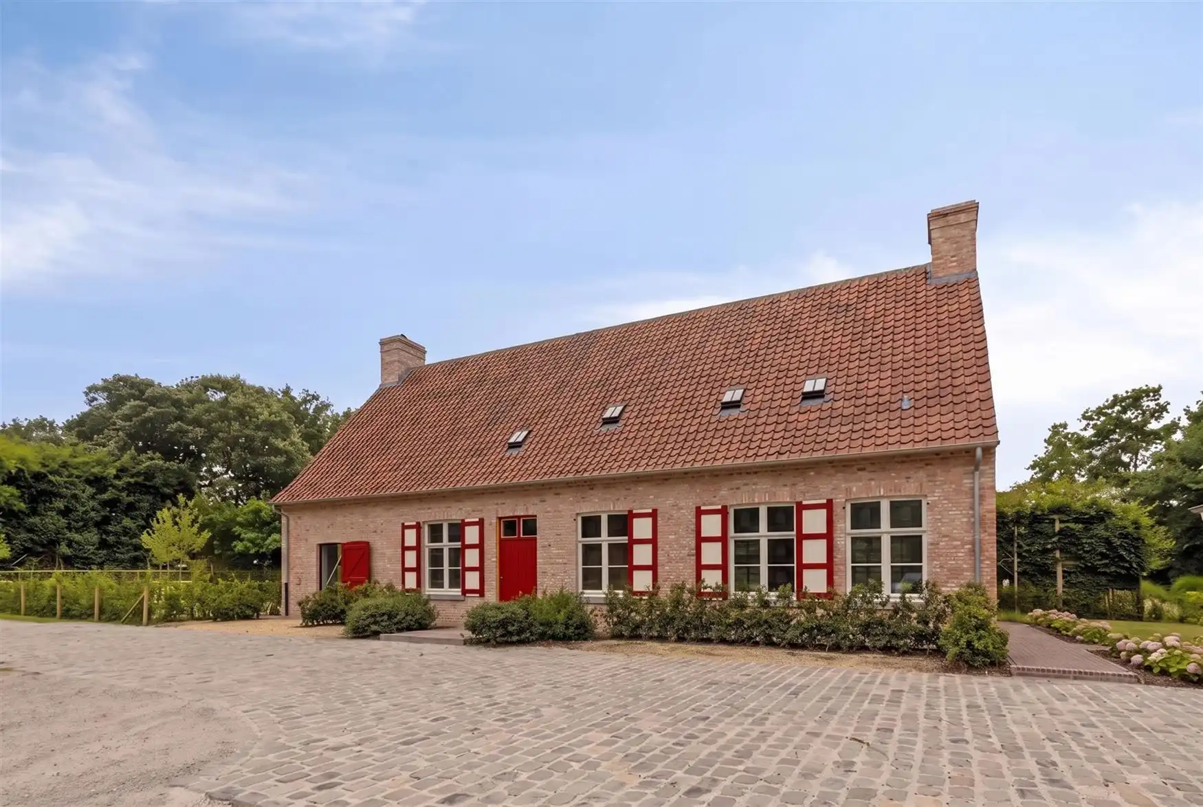 Exclusieve nieuwbouwwoning foto 2
