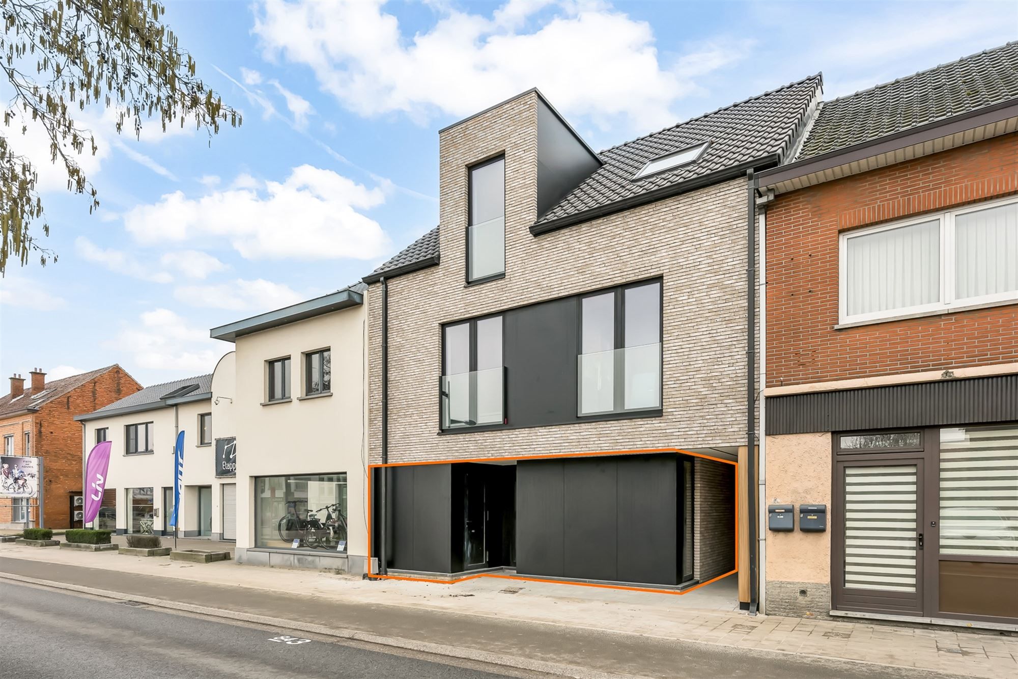 GELIJKVLOERS KWALITATIEF AFGEWERKT NIEUWBOUWAPPARTEMENT (6% BTW MOGELIJK!) VAN 100M² MET 2 SLAAPKAMERS TE PAAL-DORP foto 2