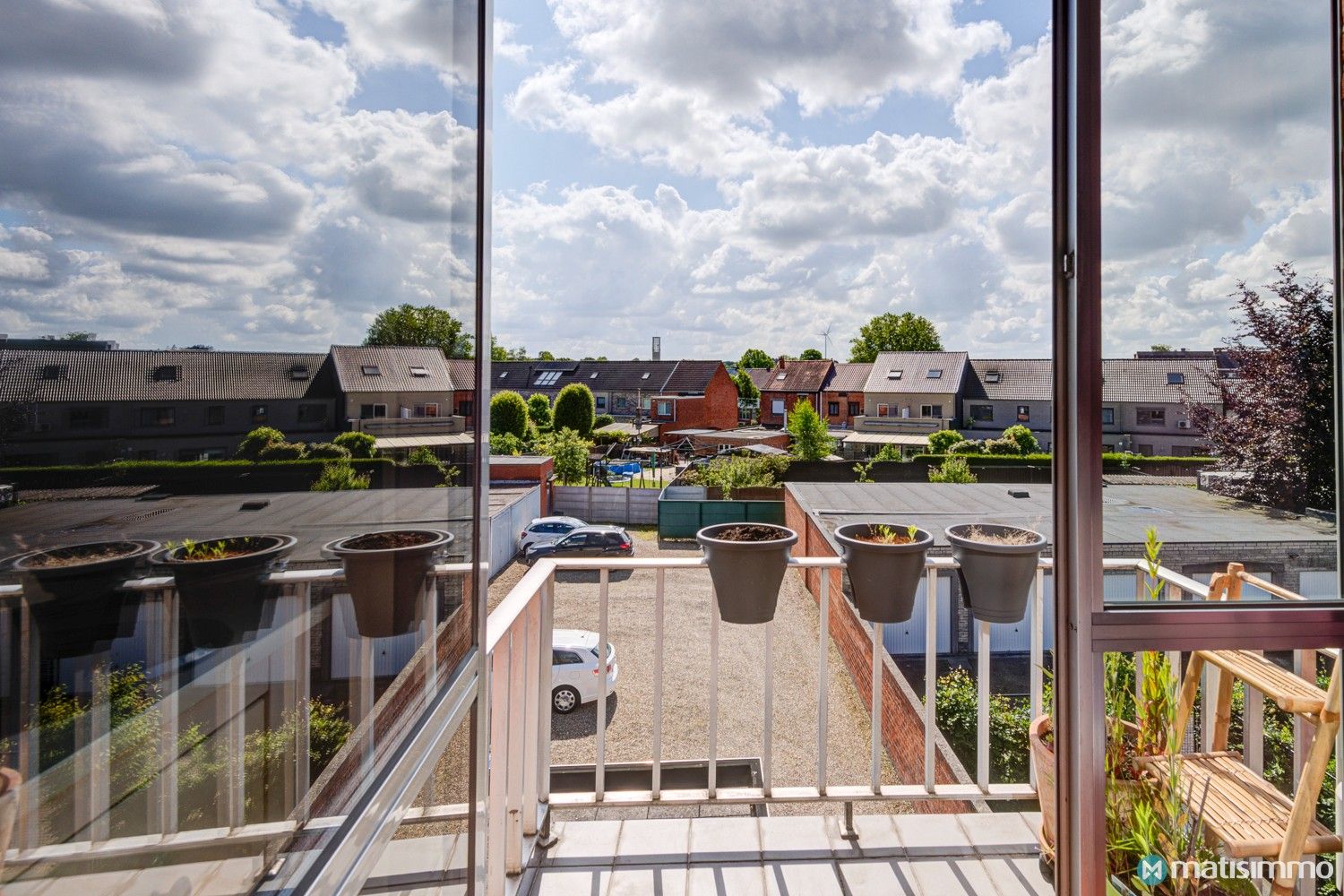 INSTAPKLAAR APPARTEMENT MET GARAGEBOX EN KELDERBERGING NABIJ CENTRUM HASSELT foto 13