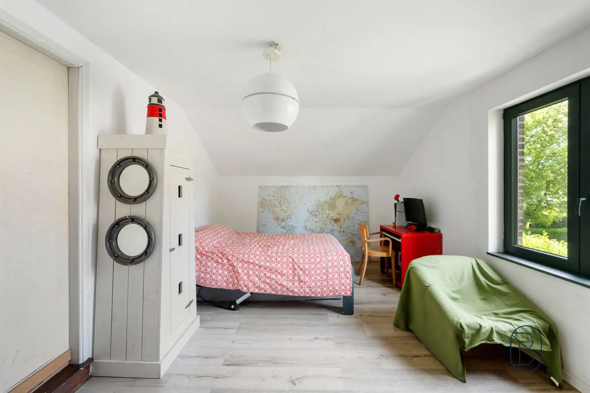 Charmante gezinswoning op toplocatie in Deurle foto 13