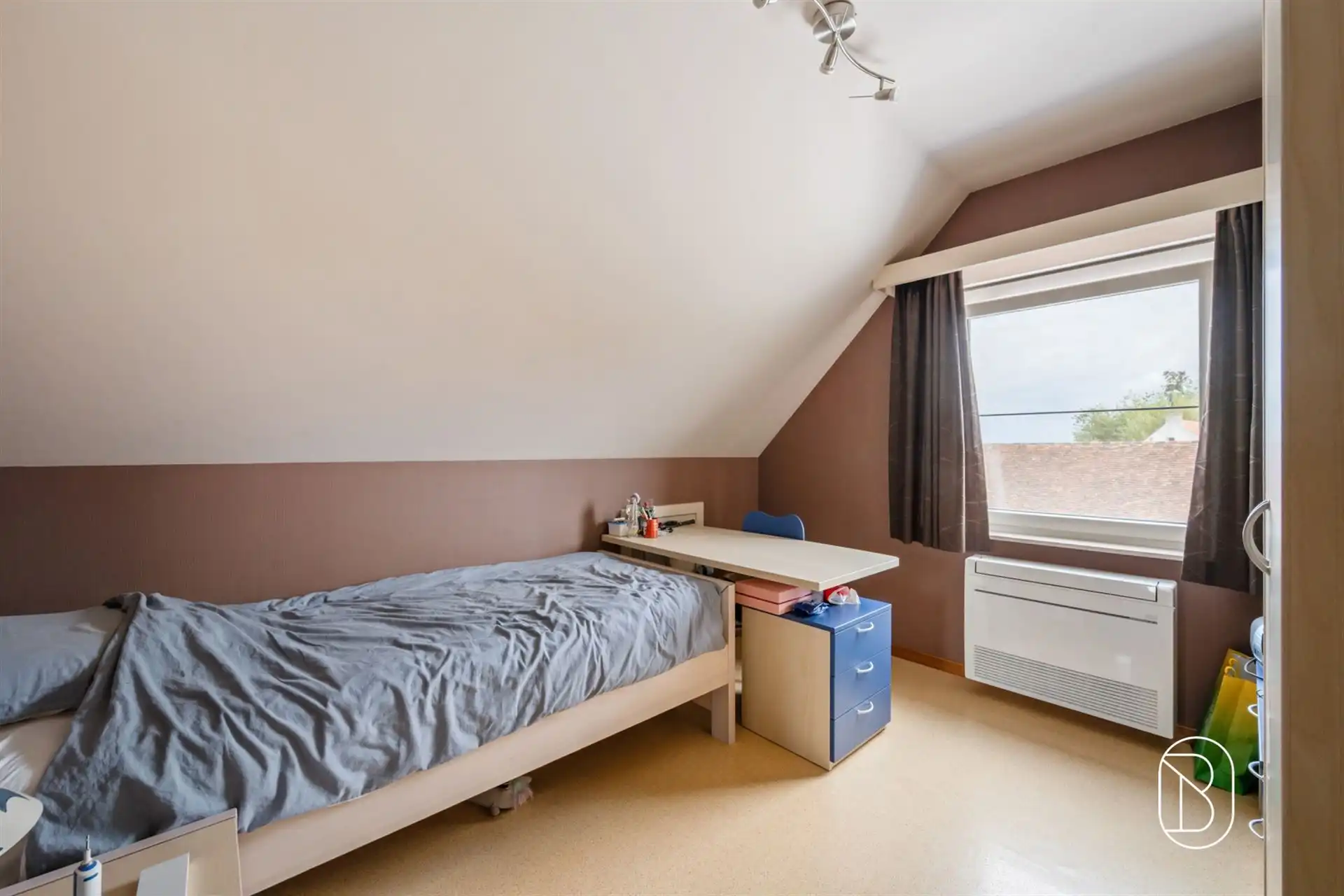 Leuke energiezuinig woning met mooie tuin!  foto 28