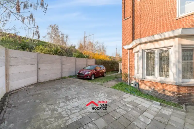 Karaktervolle woning HOB - nabij centrum Lokeren foto 21